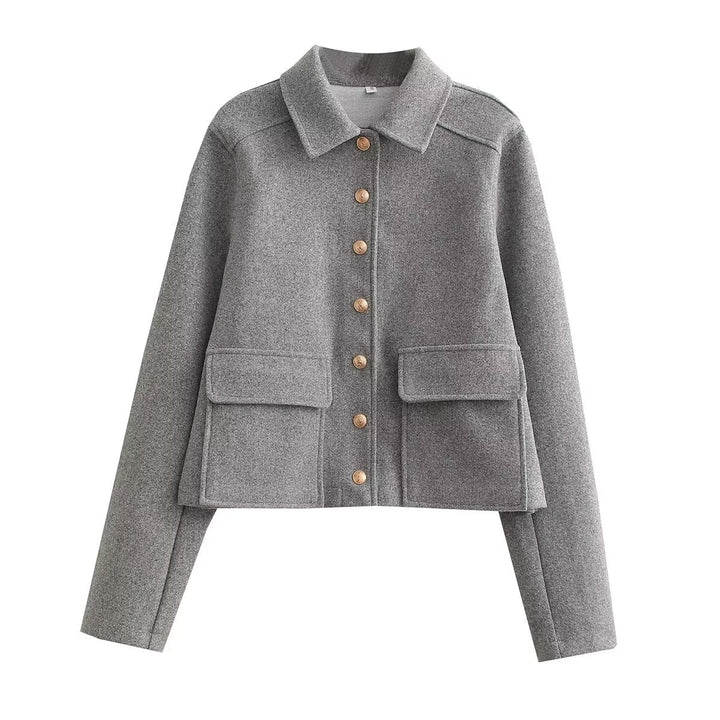Trendy short jacket for women in structured wool material with practical flap pockets Lune London