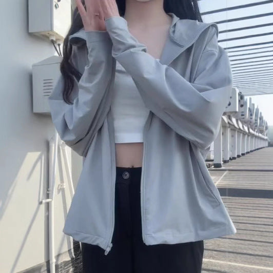 Veste extérieure fonctionnelle pour femmes avec capuche Chic & Stil