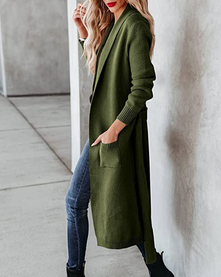 Cardigan enveloppant en tricot épais pour femmes avec poches modernes Chic & Stil