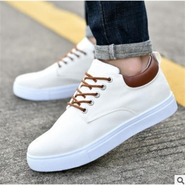 Casual chic and elegant design sneakers for men