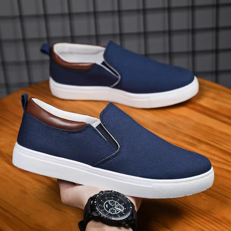 Comfortable slip-on sneakers for women with a breathable surface structure Lune London