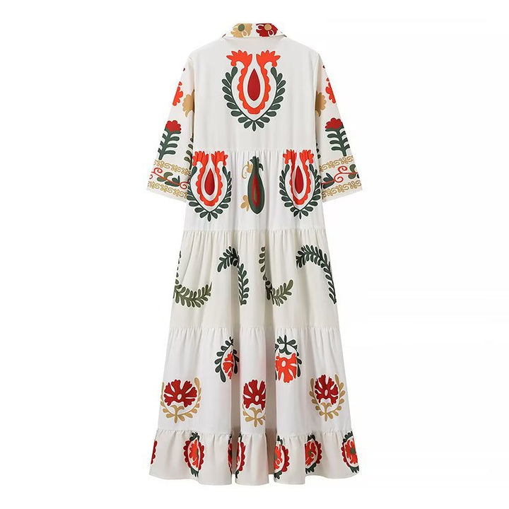 Women's maxi dress with floral pattern and flowy hem Lune London