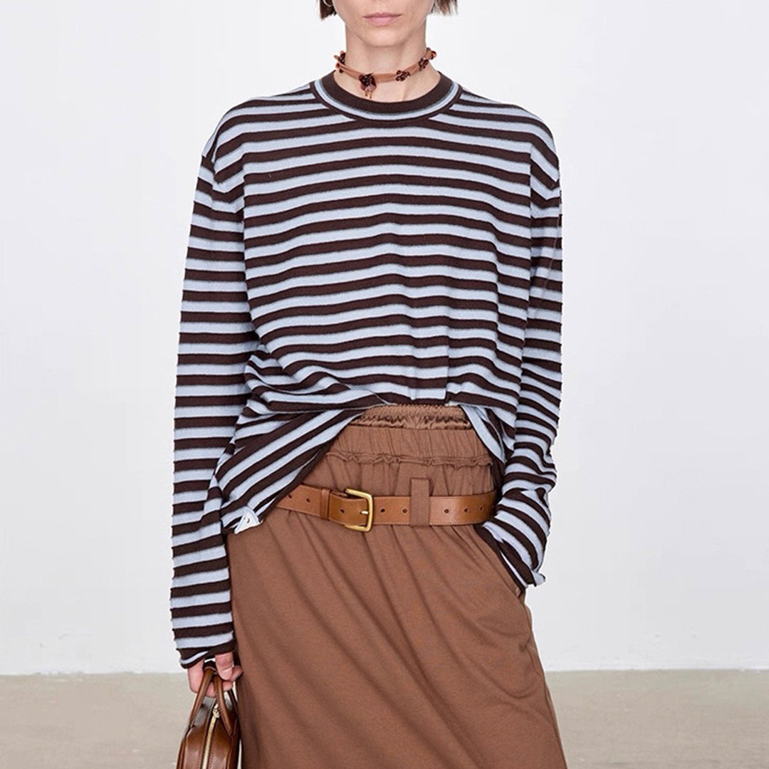 Casual long sleeve t-shirt for women with trendy striped pattern Lune London