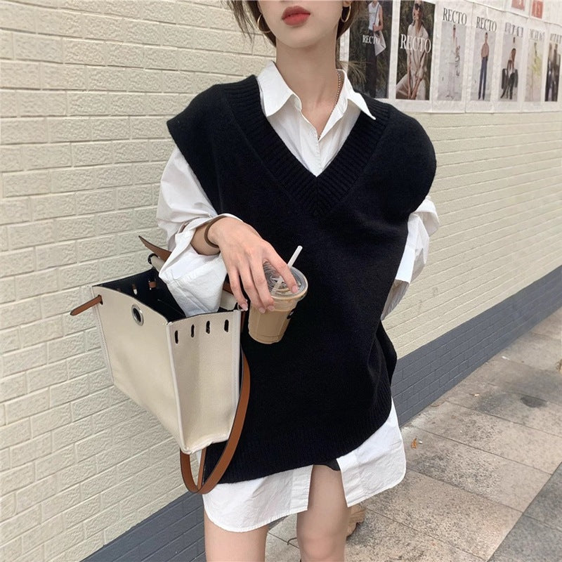 Gilet en tricot pour femmes avec décolleté en V et coupe ample Chic & Stil