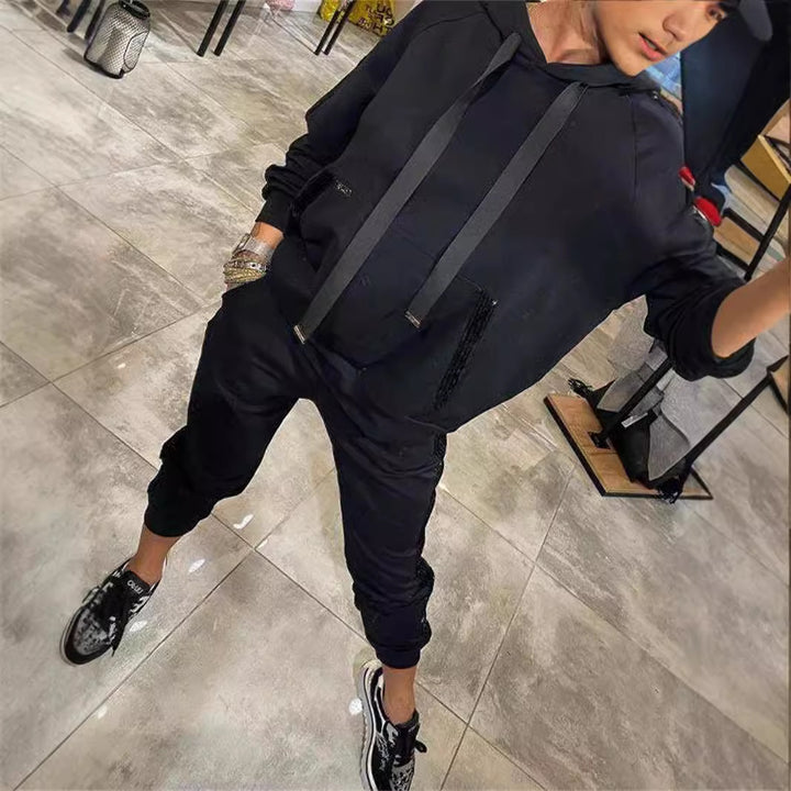 Trendy tracksuit set for women with glittering accents Lune London