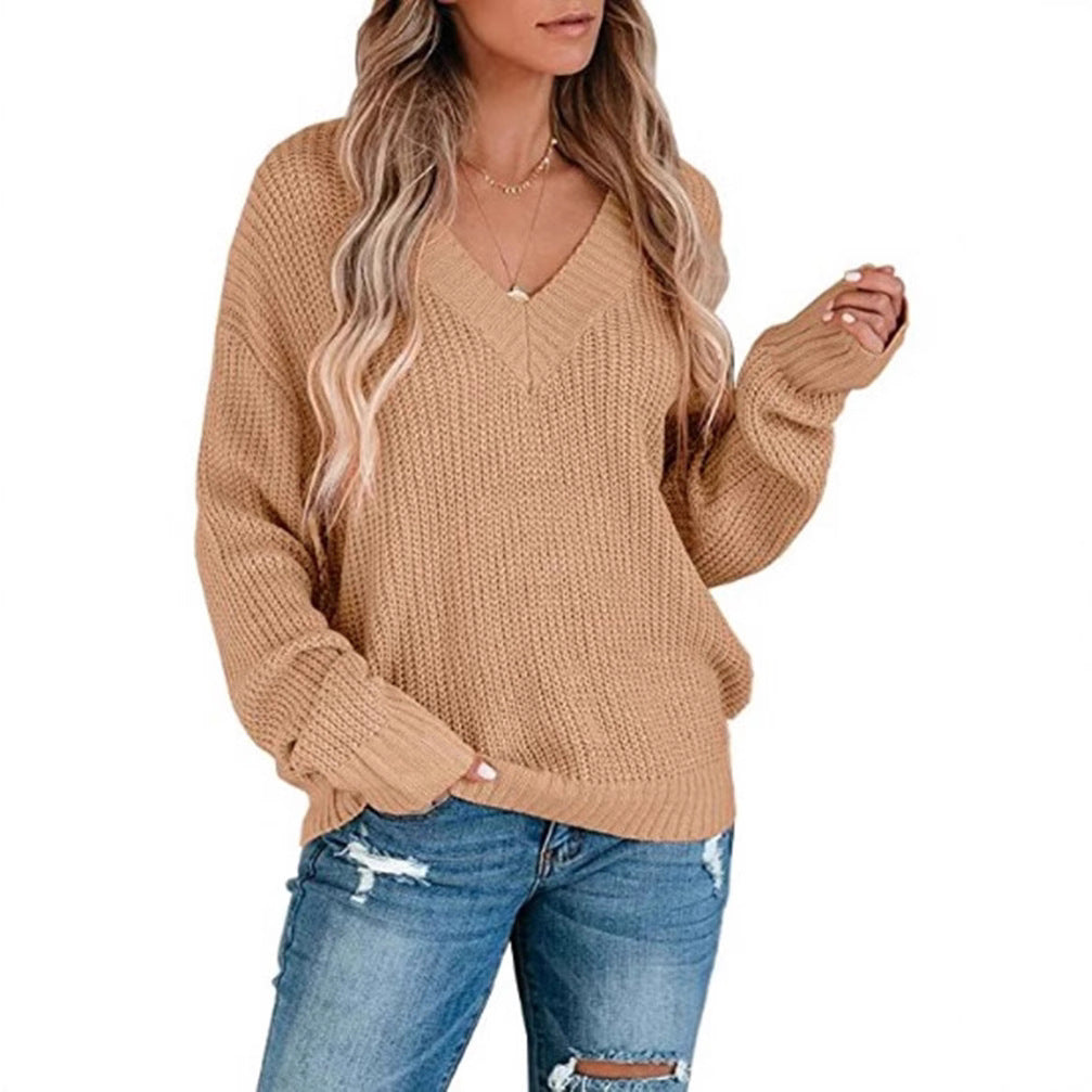 Casual knit sweater for women with V-neck and soft material Lune Londonl
