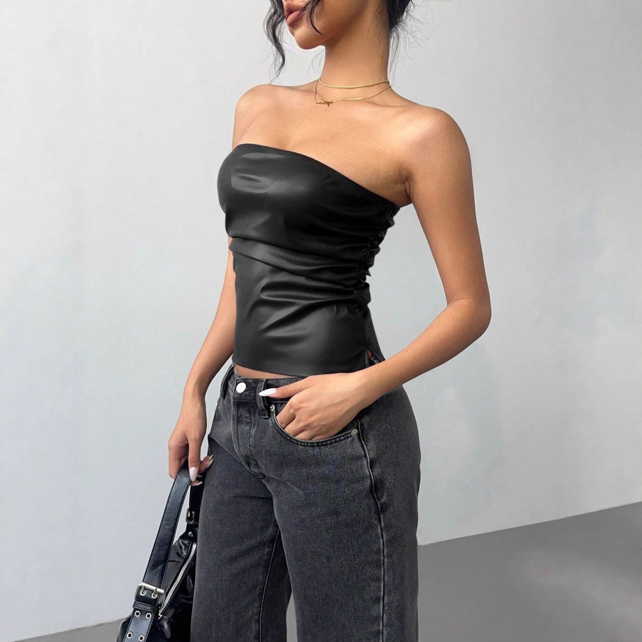 Women's figure-flattering top in edgy leather look Lune London