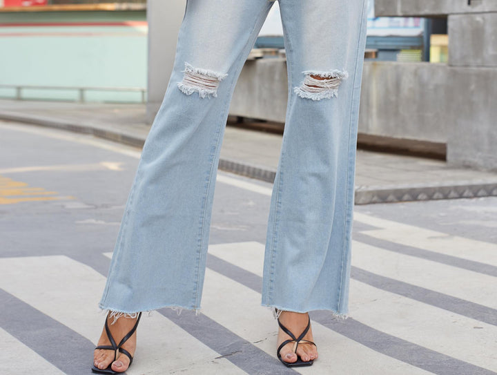Wide leg women's jeans with destroyed details Lune London