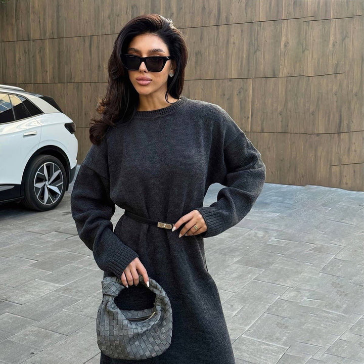 Ladies' knit dress with elegant waist Lune London
