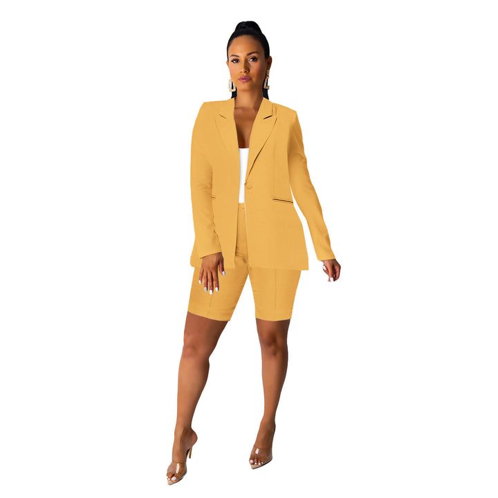Elegant blazer set for women with shorts and refined details Lune London