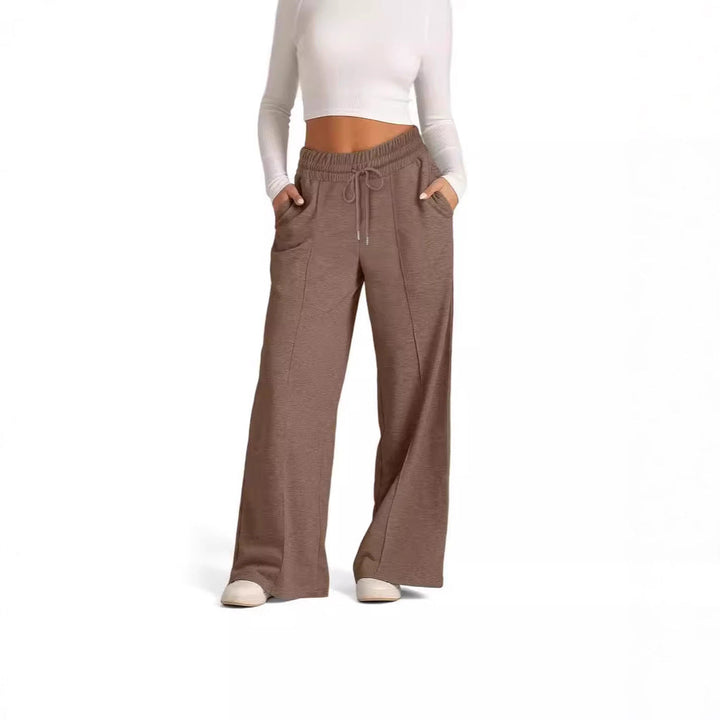 Lune London | Women's loose casual pants with elastic waistband and practical pockets