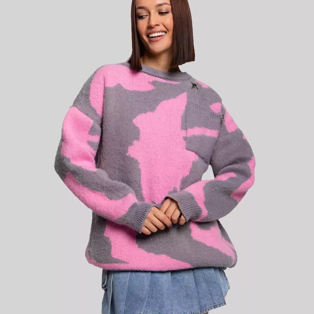 Women modern knit sweater with abstract design and soft texture Chic und Style