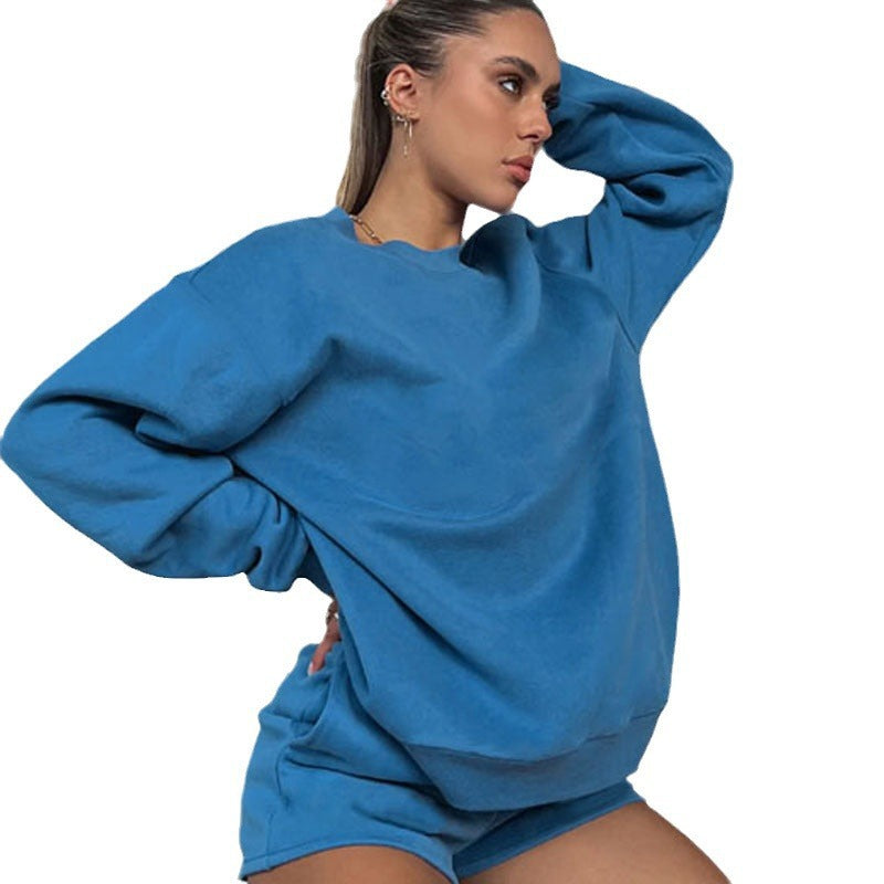Lune London women's sporty sweatshirt and shorts set