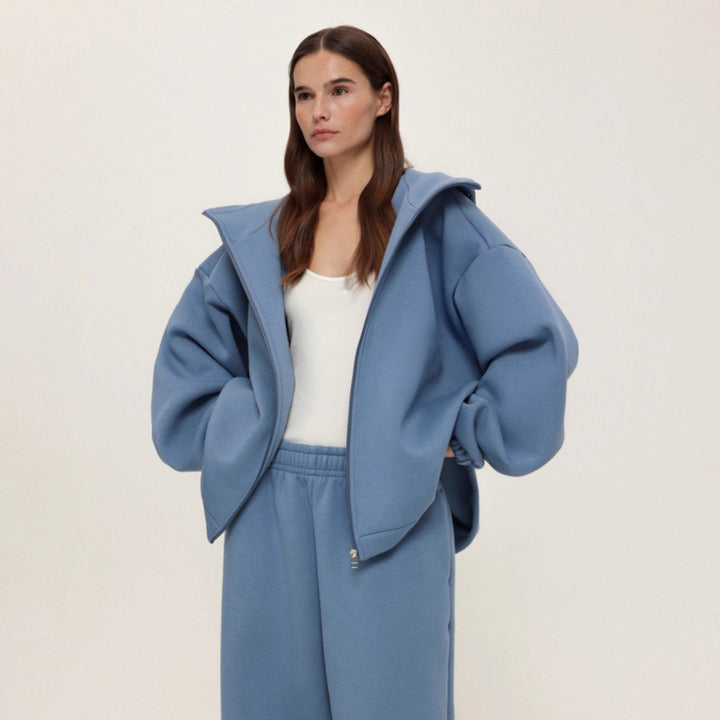 Ladies oversized casual loungewear with soft hood and wide pants Lune London