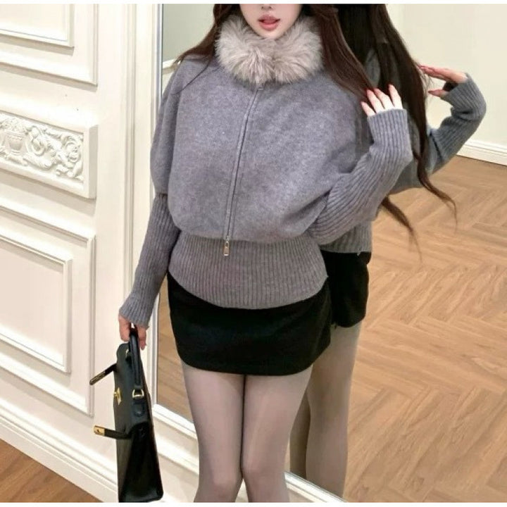 Drapé en tricot pour dames avec col en fourrure amovible Chic & Stil