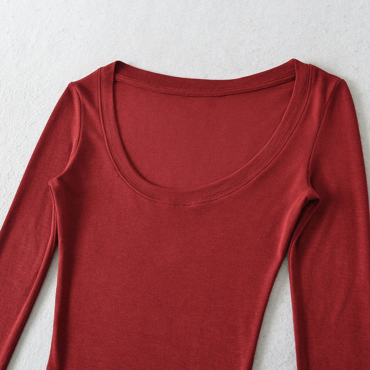 Long sleeve blouse for women with an elegant round collar and a fitted cut Lune London