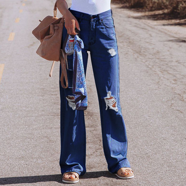 Flared jeans for women in a trendy Destroyed style with high waist Lune London