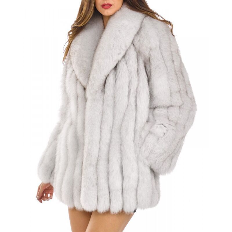 Ladies Luxurious Faux Fur Jacket with Voluminous Sleeves Lune London