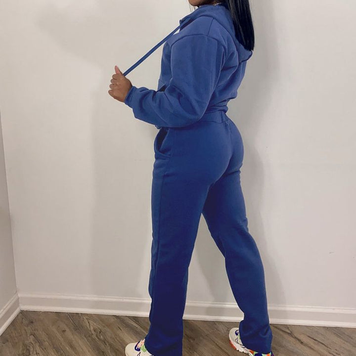 Women's sportswear with convenient zipper and elastic waistband Lune London
