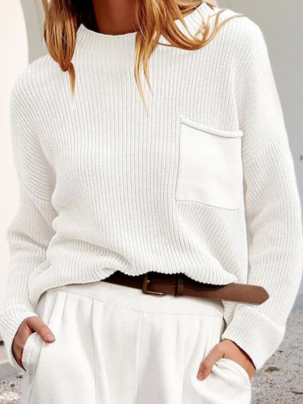 Knitted sweater for women with loose fit and practical chest pocket Lune London