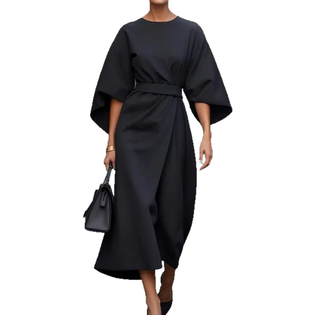 Maxi dress for women with voluminous sleeves and a stylish belt Lune London