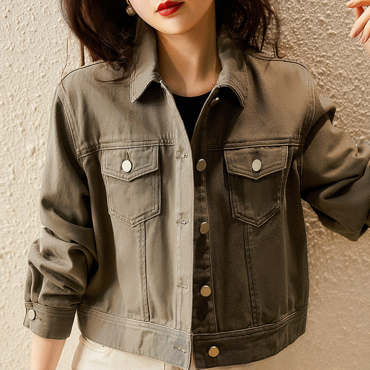 Veste courte pour femmes en denim durable avec boutons-pression tendance Chic & Stil