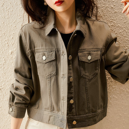 Veste courte pour femmes en denim durable avec boutons-pression tendance Chic & Stil