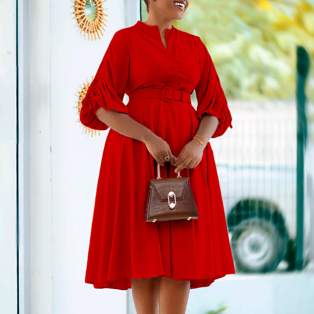 Dress for women with fitted belt and ruffled sleeves Lune London