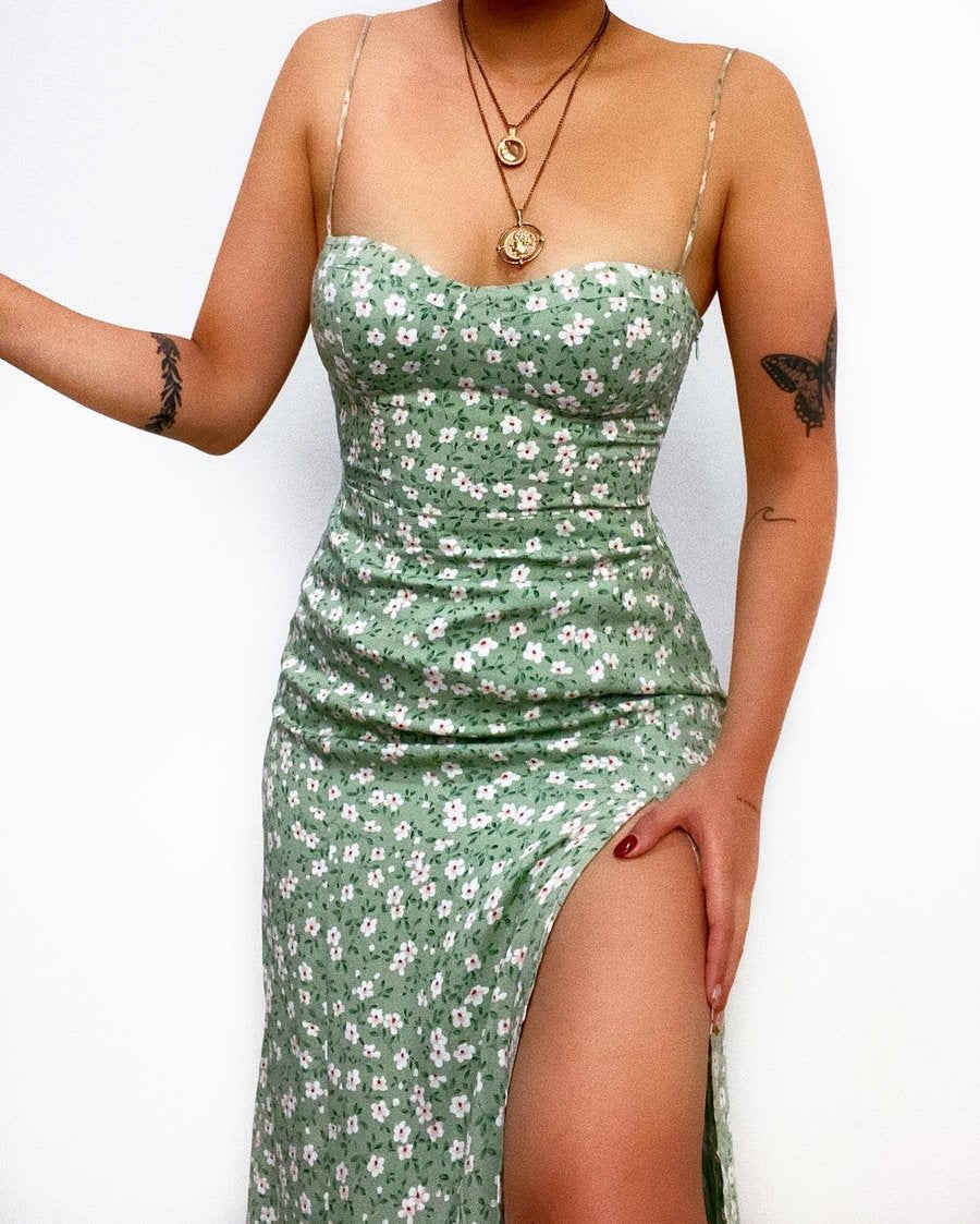 Women's Figure-Hugging Maxi Dress with Side Slit and Spaghetti Straps