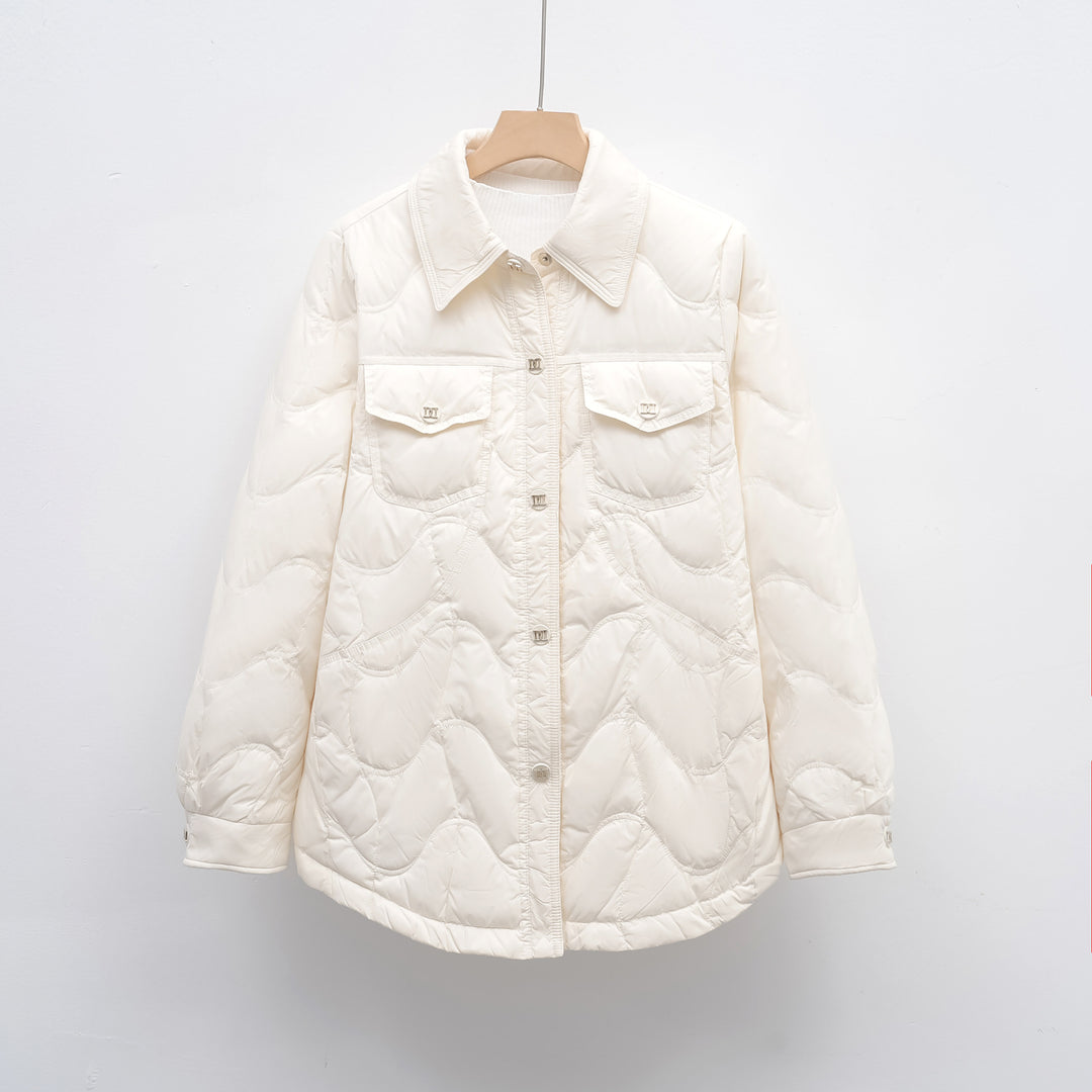 Ladies quilted outdoor jacket with pockets and comfortable fit Lune London