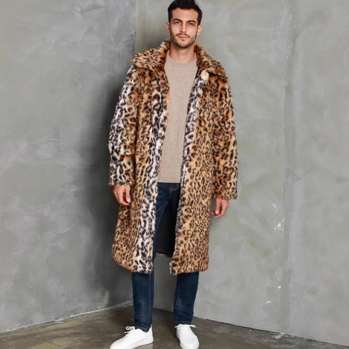 Men's elegant leopard fur coat with voluminous collar Lune London