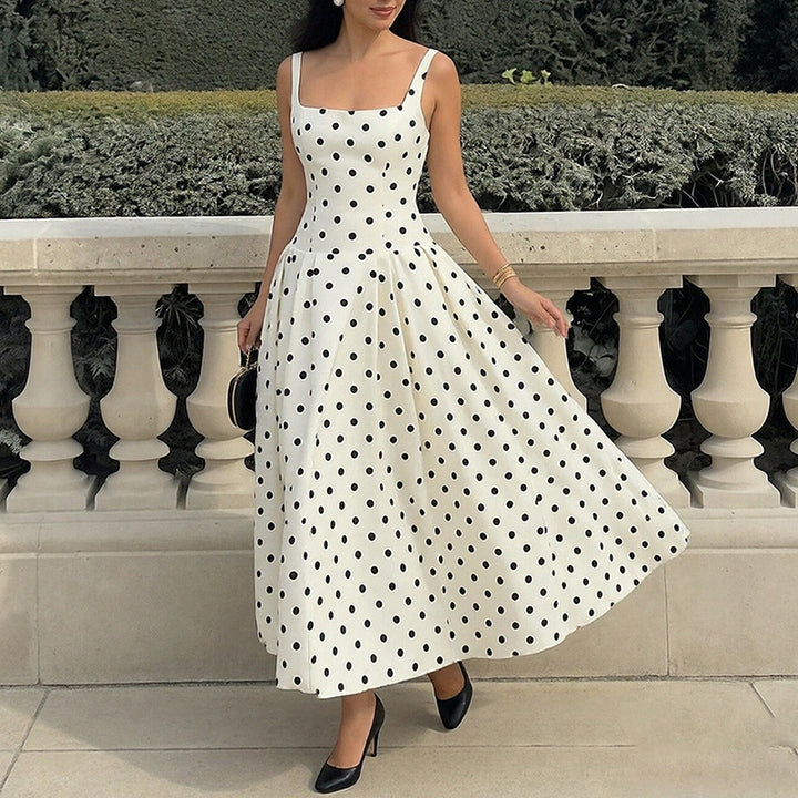 Robe maxi élégante à pois pour femmes Chic & Stil