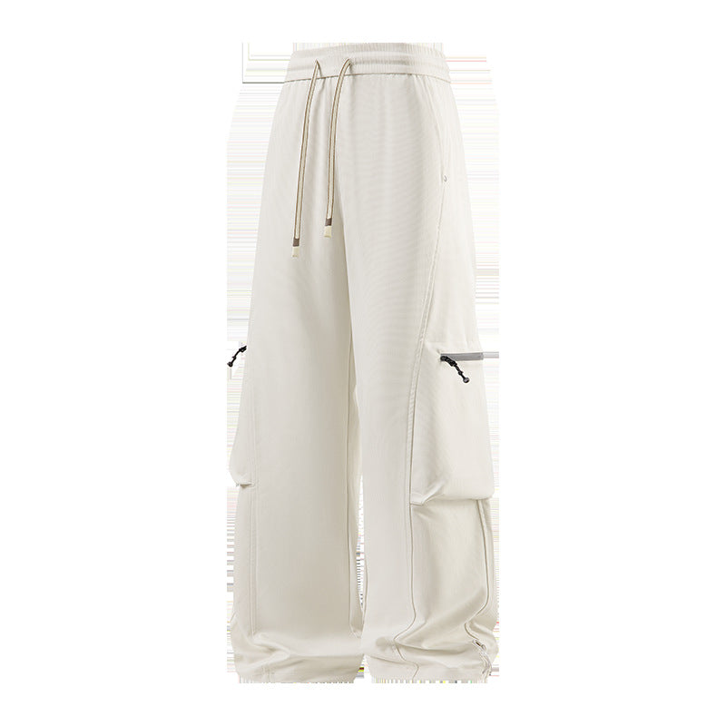 Highly functional cargo pants for women Lune London