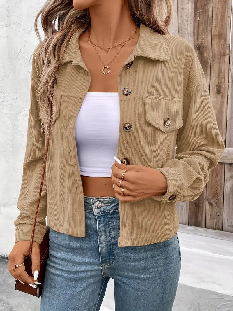 Casual corduroy jacket for women with practical pockets and trendy buttons Lune London