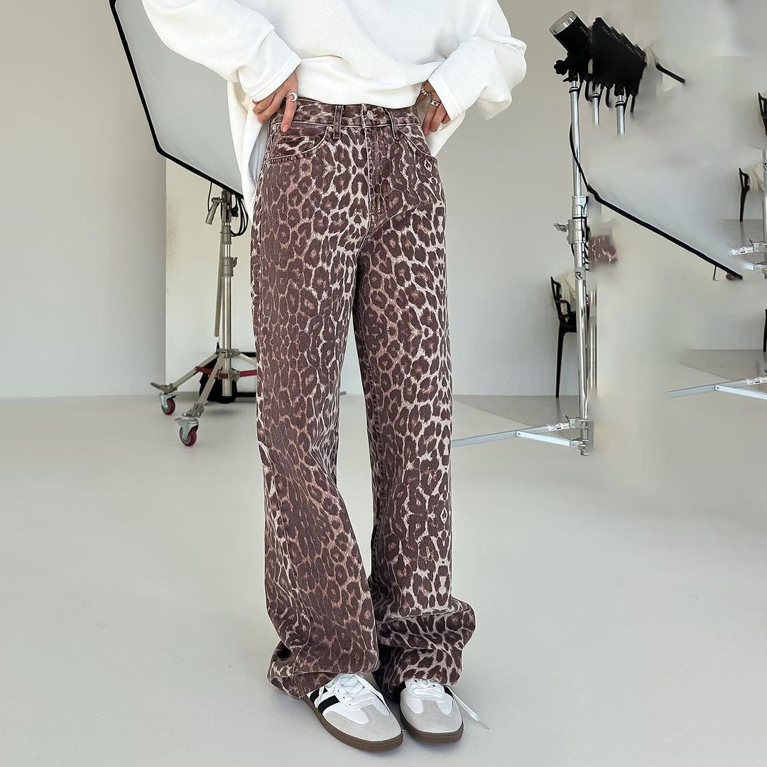 Women's wide leg jeans in trendy leopard print Lune London