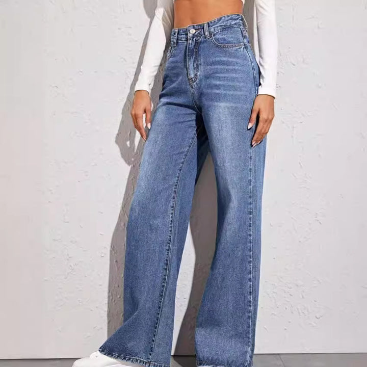 Women's loose-fitting high-waist jeans in casual look Lune London