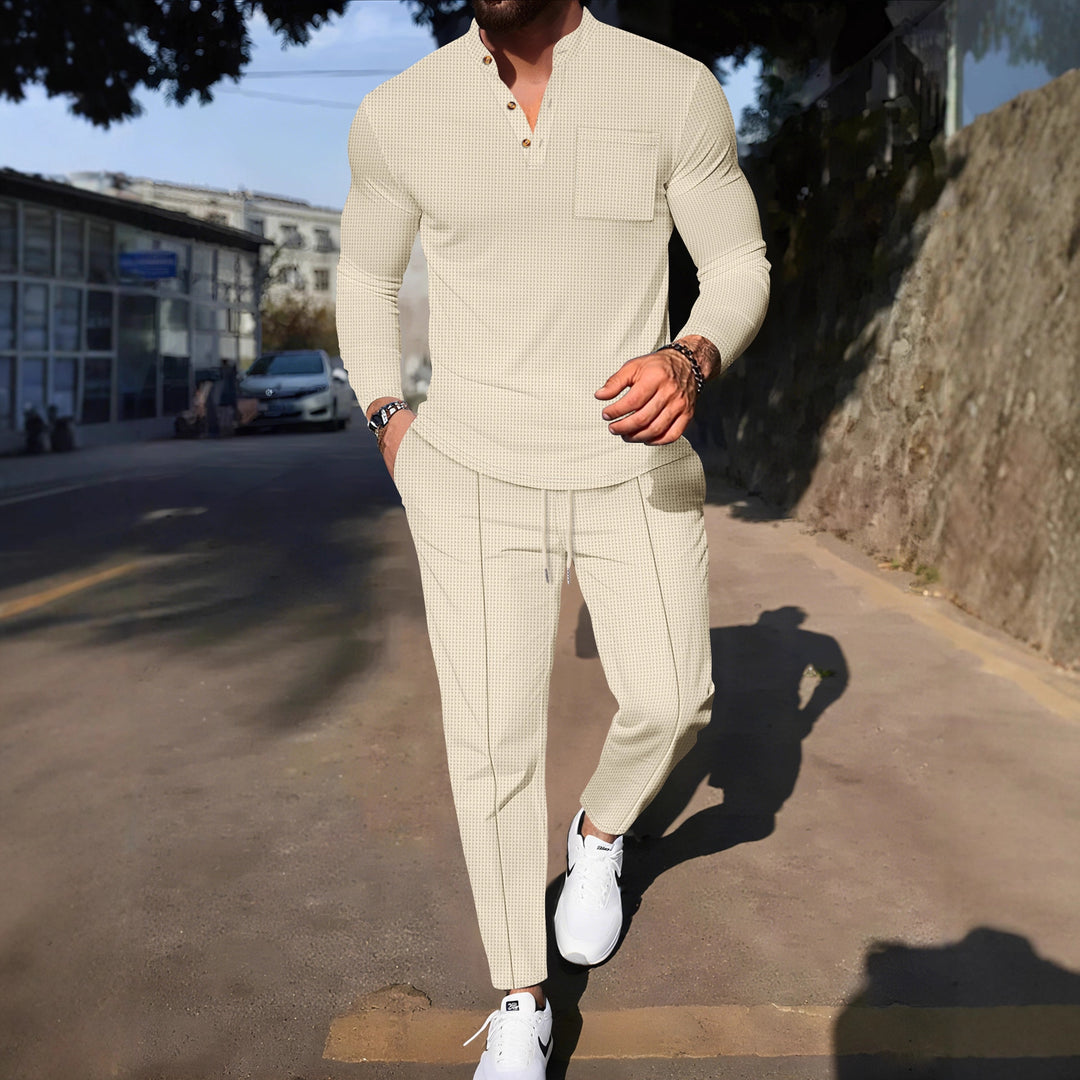 Casual tracksuit for men with textured top and comfortable joggers Lune London