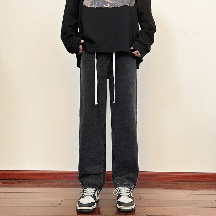 Loose cargo jeans for men with elastic waistband and practical pockets Lune London