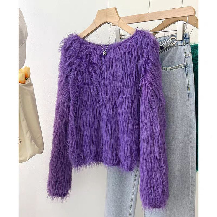 Ladies Plush Sweater with Relaxed Fit and Soft Sleeves Lune London