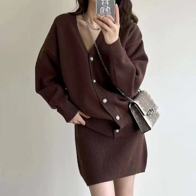 Robe tricotée pour femme au design minimaliste avec cardigan amovible Chic & Stil