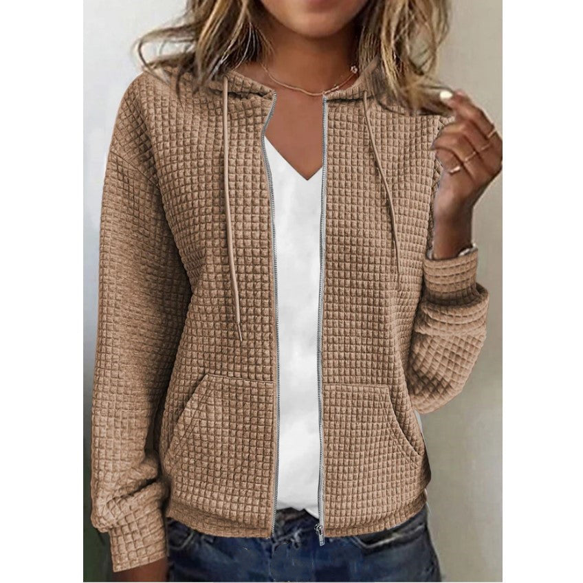 Ladies hooded jacket in textured fabric with pockets and zipper Lune London