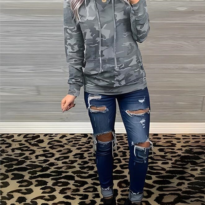 Casual hoodie for women with button details and modern camouflage pattern Lune London