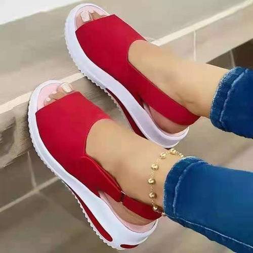 Casual women’s sandals with elastic straps and an anatomical footbed Lune London