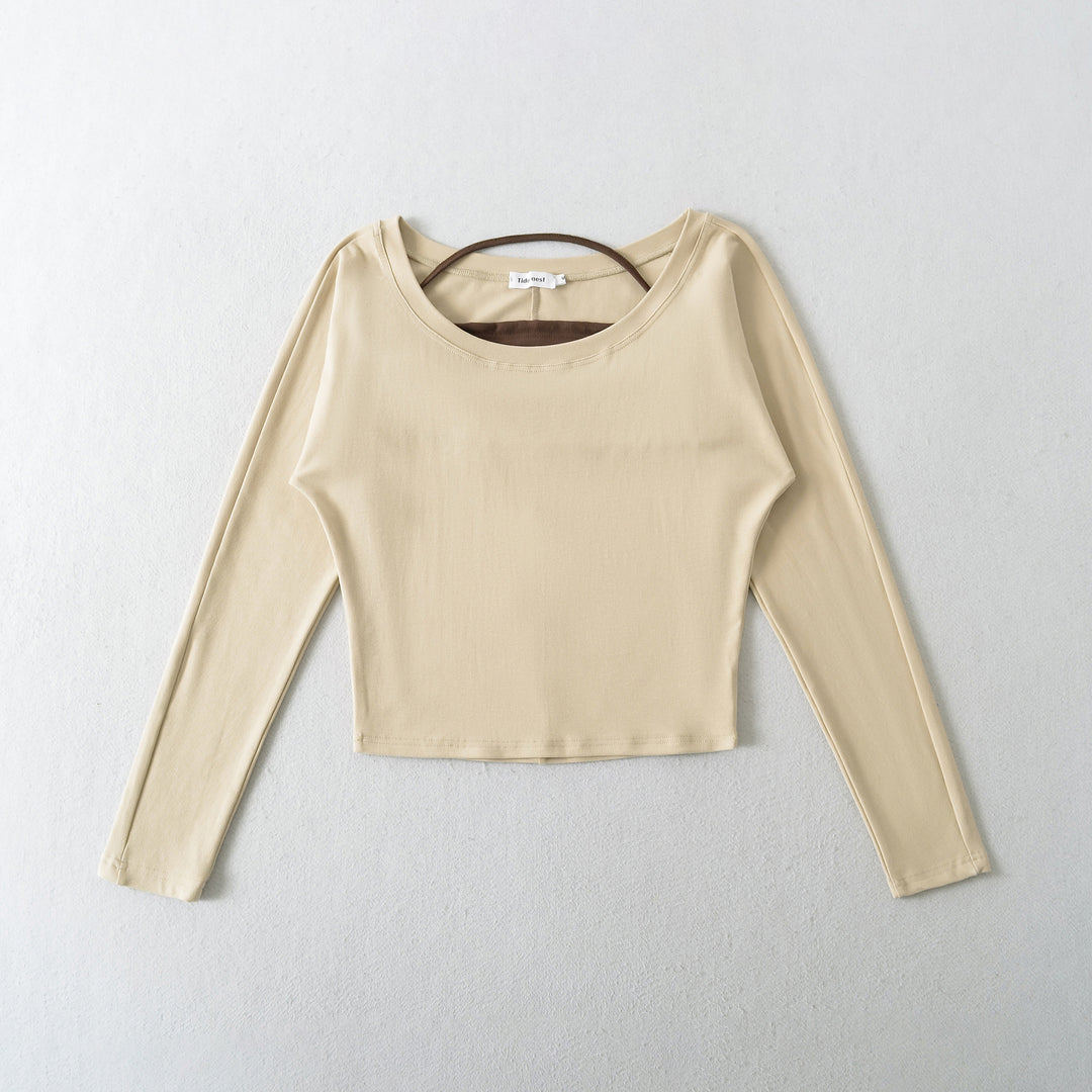 Casual long sleeve t-shirt for ladies with an elegant boat neck and a trendy back detail Lune London