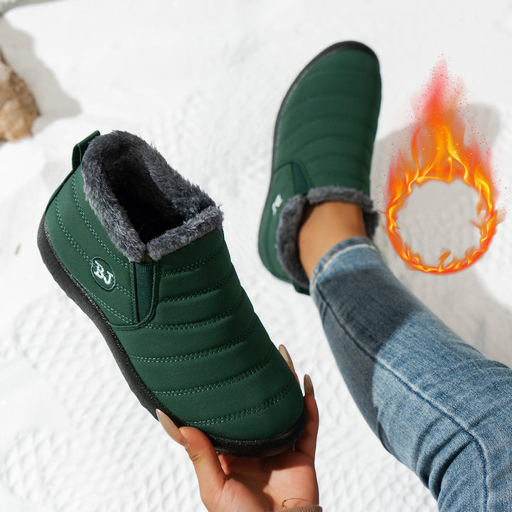 Comfortable winter boots for women with cozy lining and non-slip sole Lune London