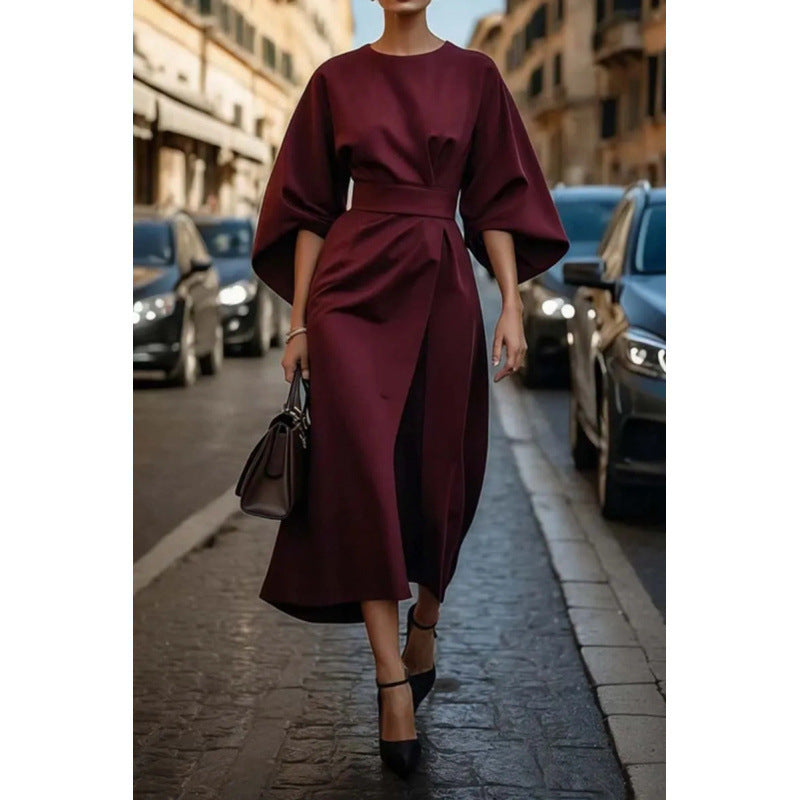 Ladies Elegant Maxi Dress with Wide Sleeves and Chic Fitted Belt Style