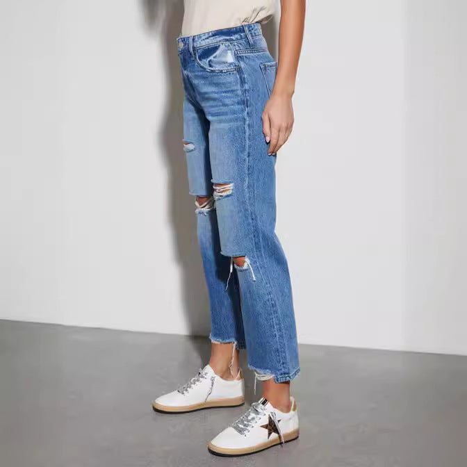 Women's Destroyed Jeans in trendy Bootcut style Lune London