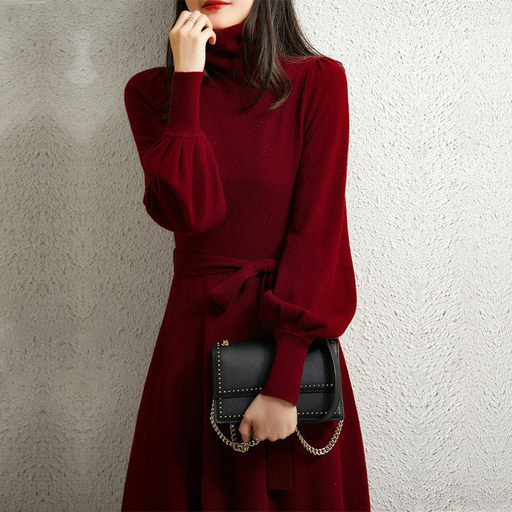 Robe en tricot pour femmes avec col haut et ceinture réglable Chic & Stil