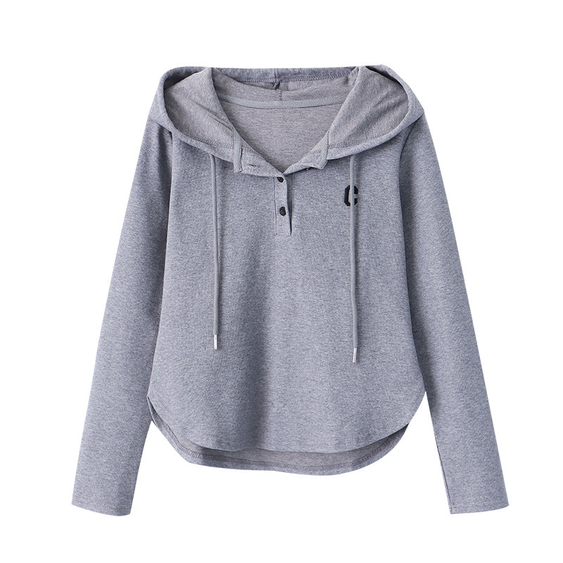 Ladies hoodie with button placket and casual fit Chic & Stil
