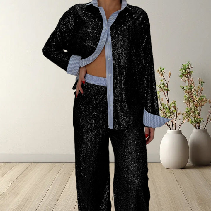 Shimmering pajama set for women made of high-quality material with shawl collar and stylish accents Lune London